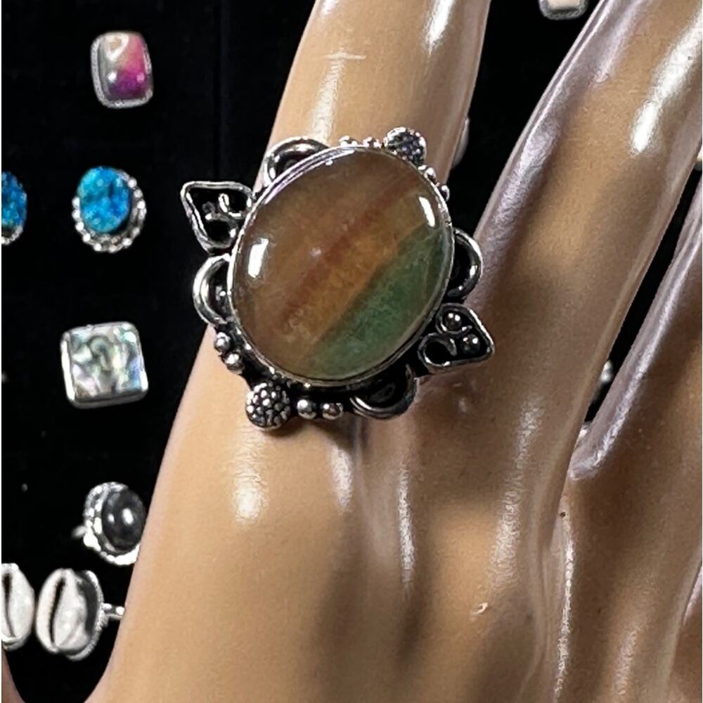 Hand Crafted Ring Vintage looking‎ fluoride, gemstone silver plated 925 size 9